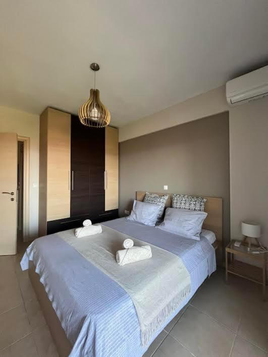 Stone House In Afytos Apartment Exterior photo